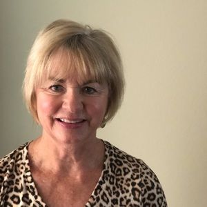 Meet your Posher, Carol